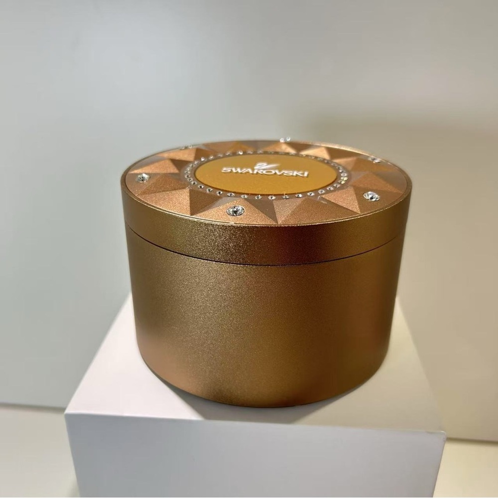 Swarovski limped Music Jewelry Organizer - Picture 8 of 12